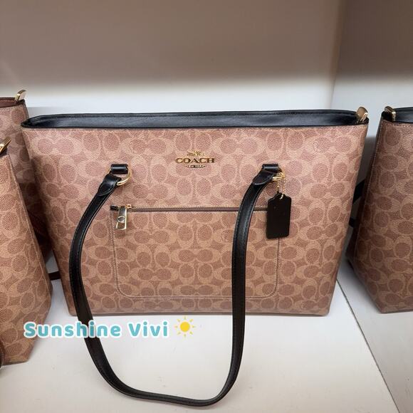 NWT bundle COACH Station Tote Bag Maxi CCD69 & CW854 Zip Wristlet Gold/Tan/Black - Picture 3 of 10